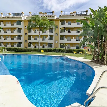 Sunshine Getaway In Nueva Andalucia Close To Centro Plaza Apartment