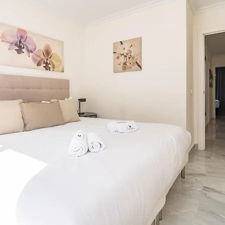 Sunshine Getaway In Nueva Andalucia Close To Centro Plaza * Marbella
