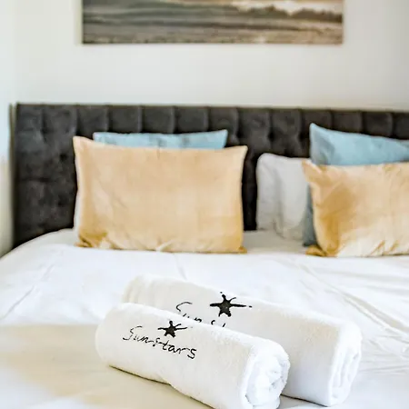 Apartment Sunshine Getaway In Nueva Andalucia Close To Centro Plaza