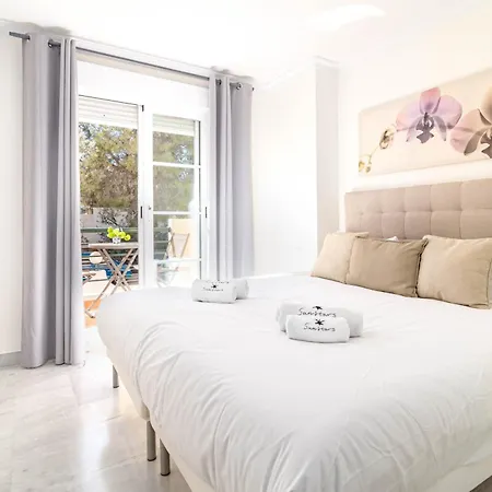 Sunshine Getaway In Nueva Andalucia Close To Centro Plaza *